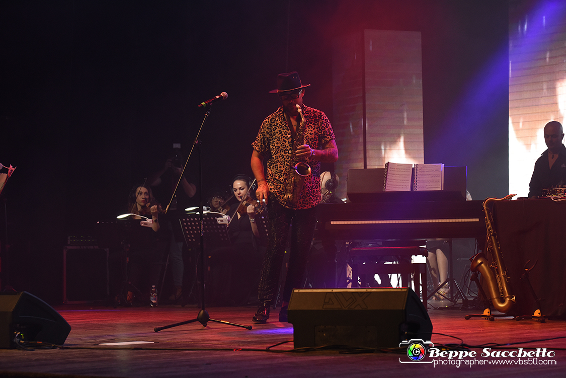 VBS_6269 - Concerto Jimmy Sax con The Symphonic Dance Orchestra.jpg